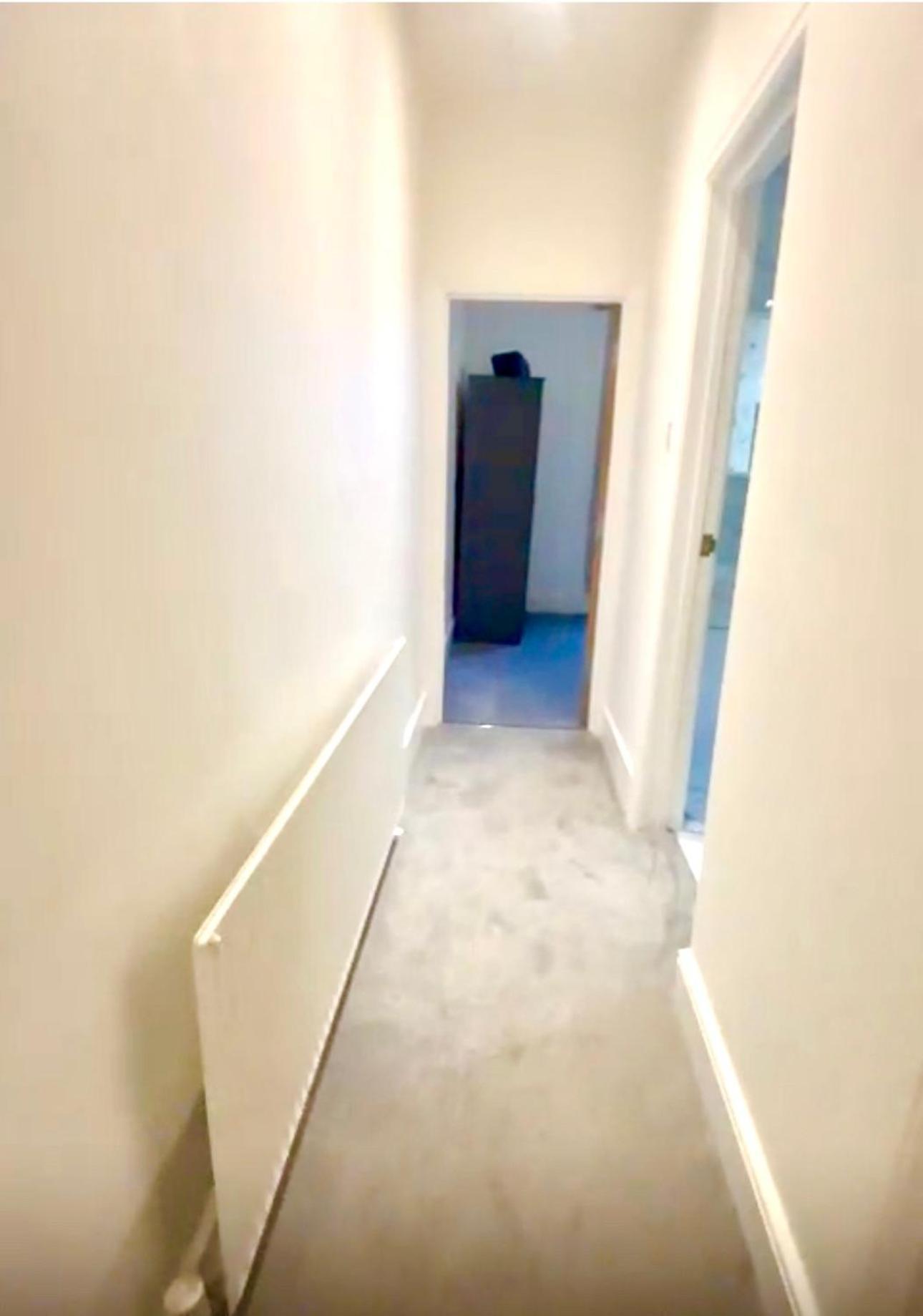 Two Bedroom Flat In Лондон Экстерьер фото